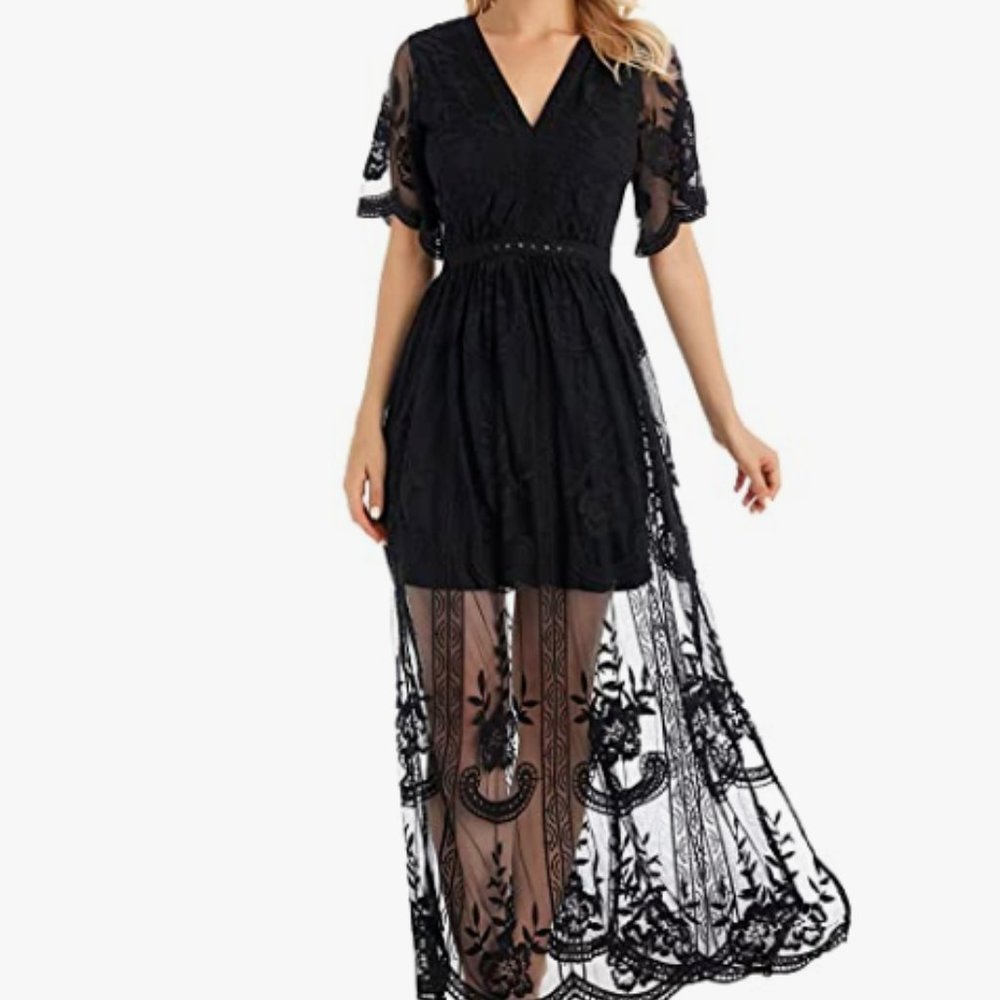 EUC Sodress Black Floral Lace Maxi Size M